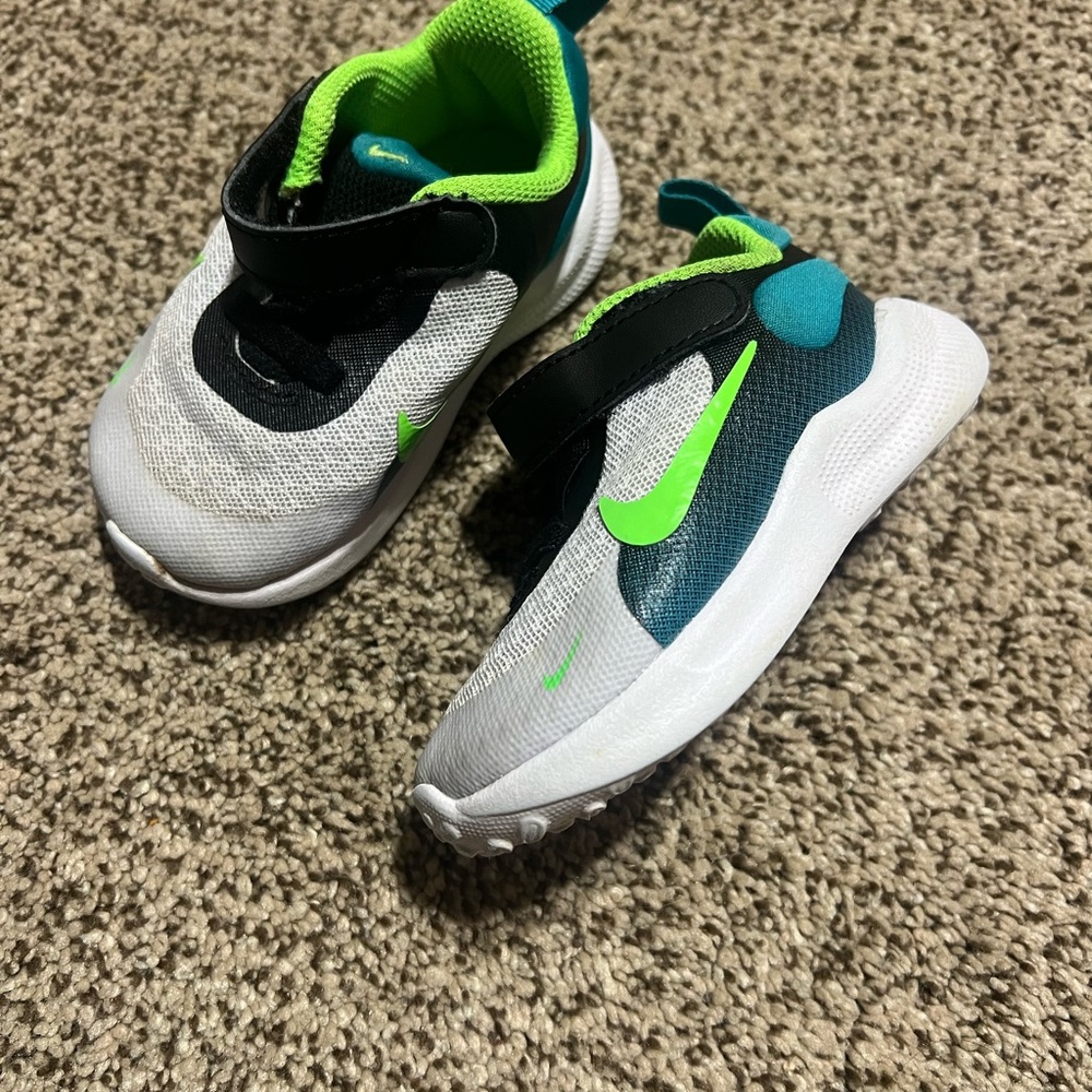 5c toddler shoes 4 pairs